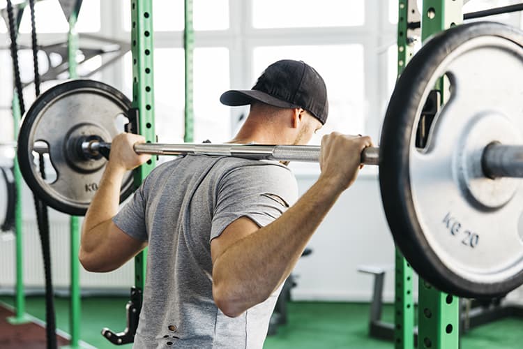 Top Weight Lifting Exercises For Beginners - Men's Fit Club