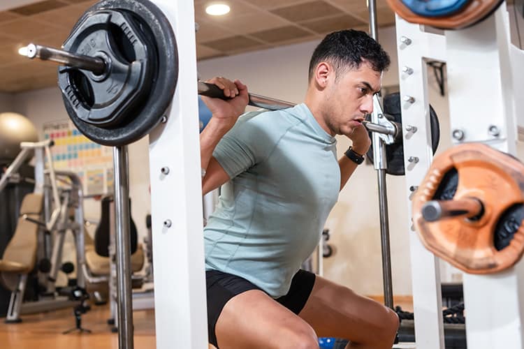 How To Use A Smith Machine A Comprehensive Guide - Men's Fit Club